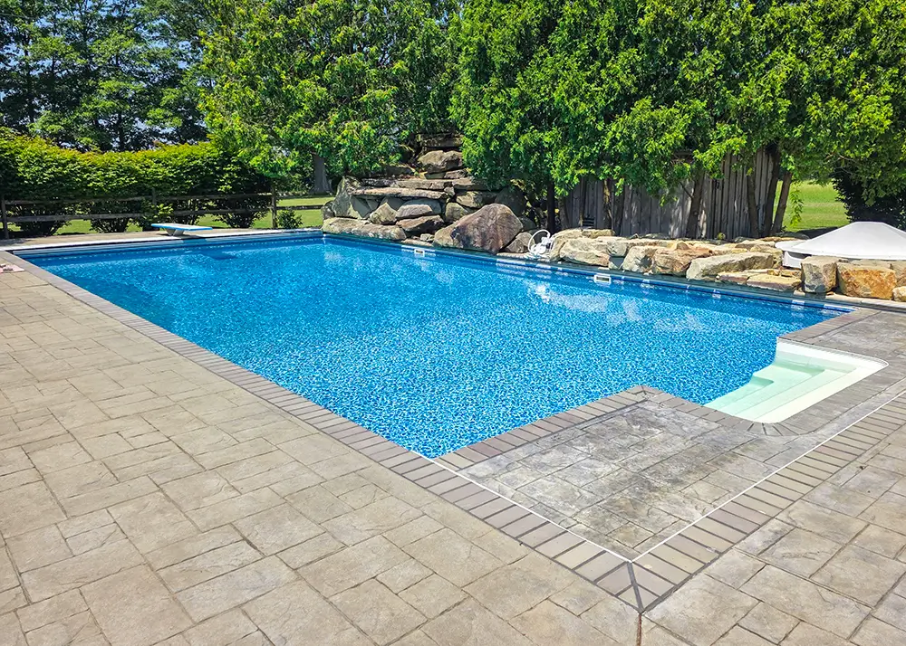 Vinyl pool after a liner replacement