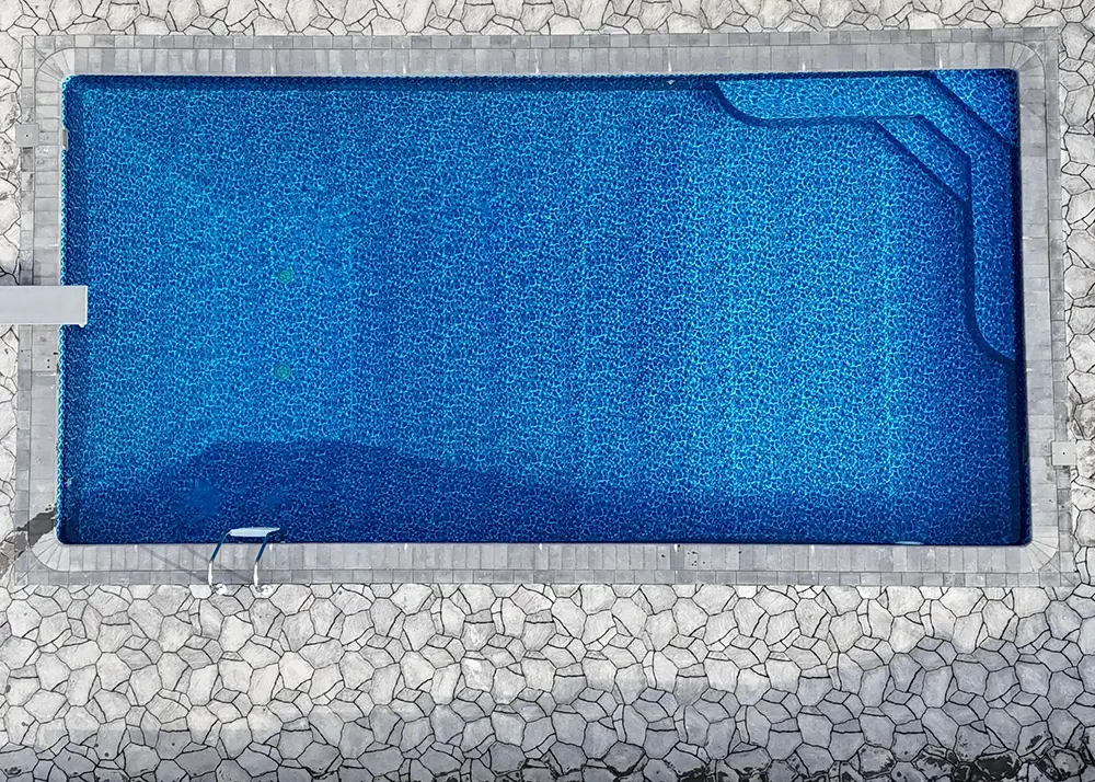 Inground vinyl liner pool with a steel wall system