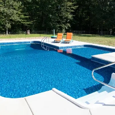 vinyl liner pool with Seaglass all-over inground liner